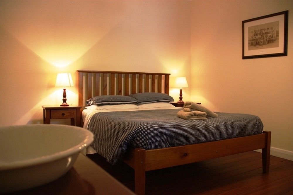 Bungaree Station Bed & Breakfast Clare Exterior photo