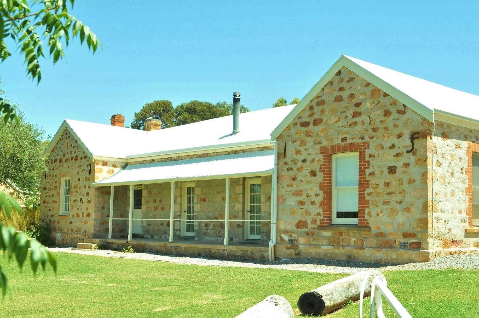 Bungaree Station Bed & Breakfast Clare Exterior photo